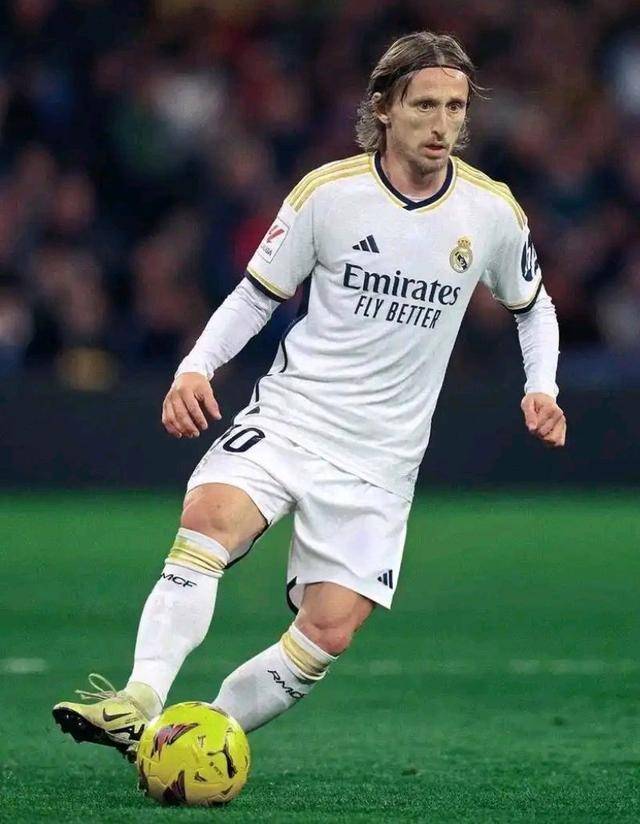 海港0-2不敌武里南联，素巴猜破门，古德建功，李圣龙造险